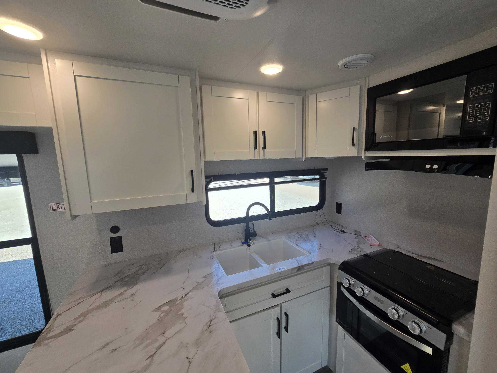 2026 JAYCO JAY FLIGHT SLX 290RKS - Image 13