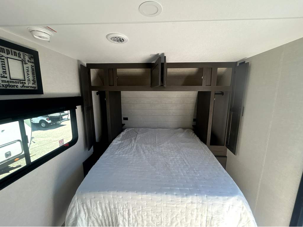 2026 VENTURE RV SPORTTREK STINGER 192VRB - Image 34