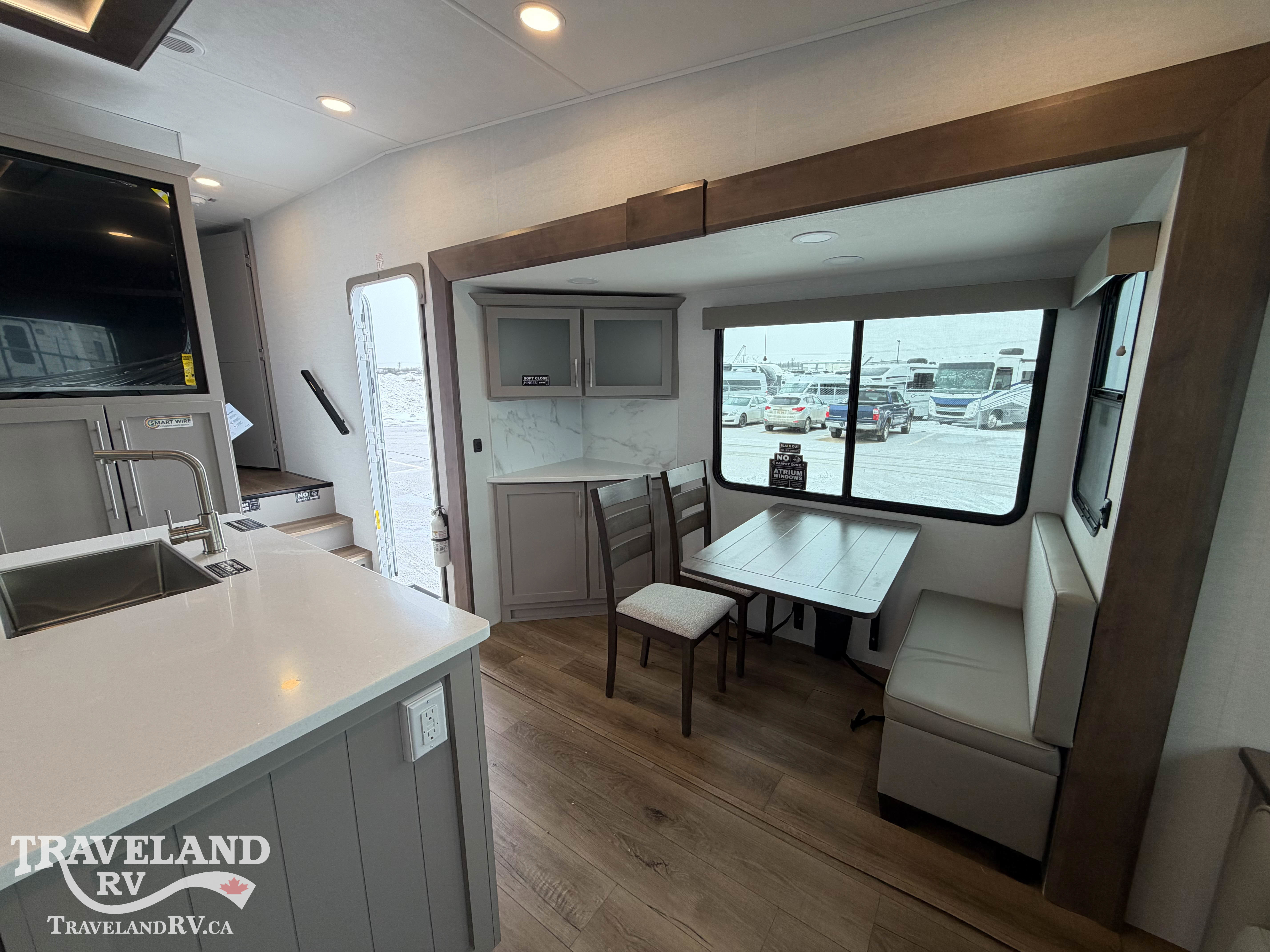 2026 Alliance RV AVENUE 25RL - Image 14