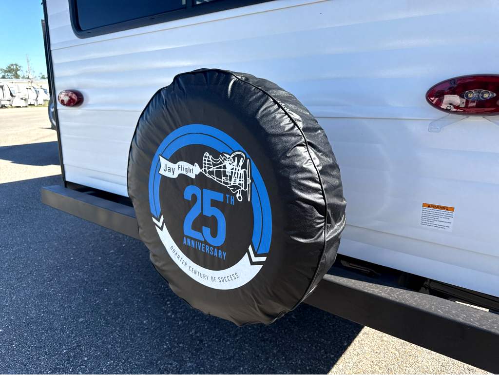 2027 JAYCO JAY FLIGHT 262RLS - Image 5