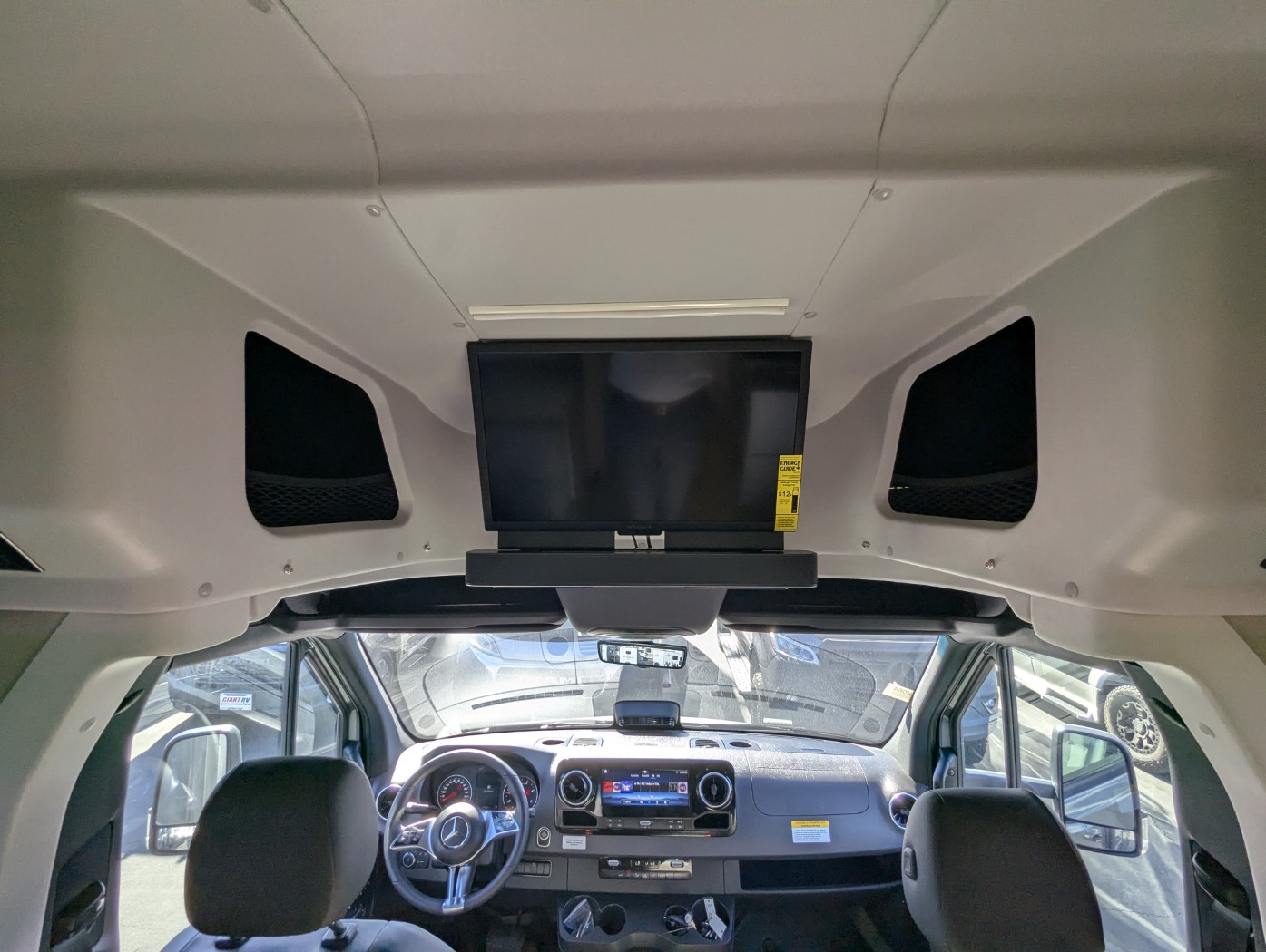 2026 Winnebago EKKO Sprinter 23B AWD - ATH Edition - Image 16