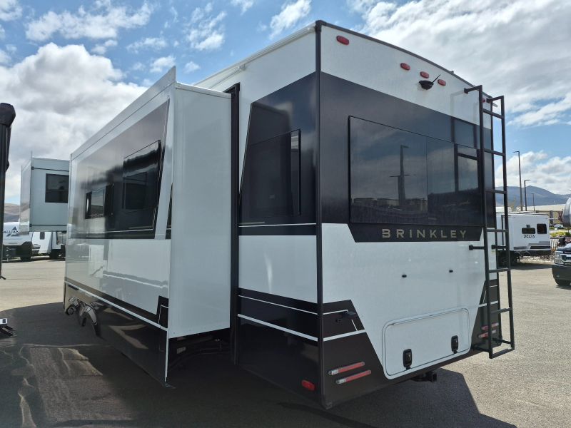 2026 Brinkley RV Model Z 3100 - Image 2