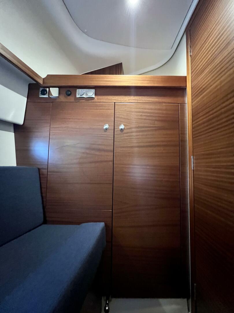 2018 Nimbus 365 Coupe - Image 59