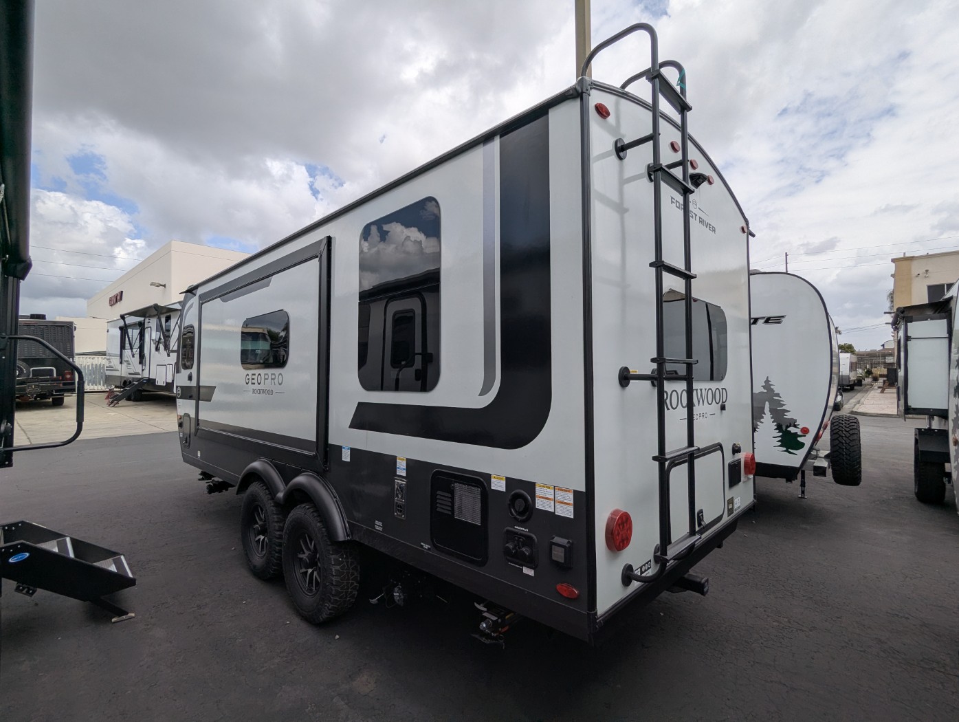2026 Forest River Rockwood Geo Pro G20FK - Image 4