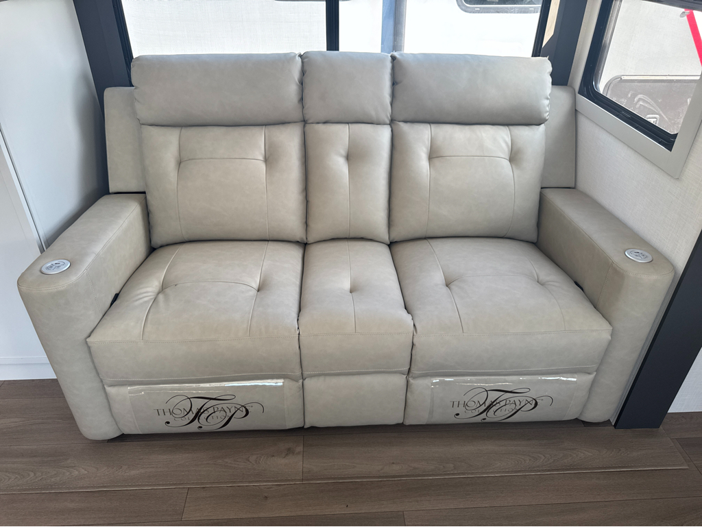 2027 VENTURE RV STRATUS 282VFD - Image 16