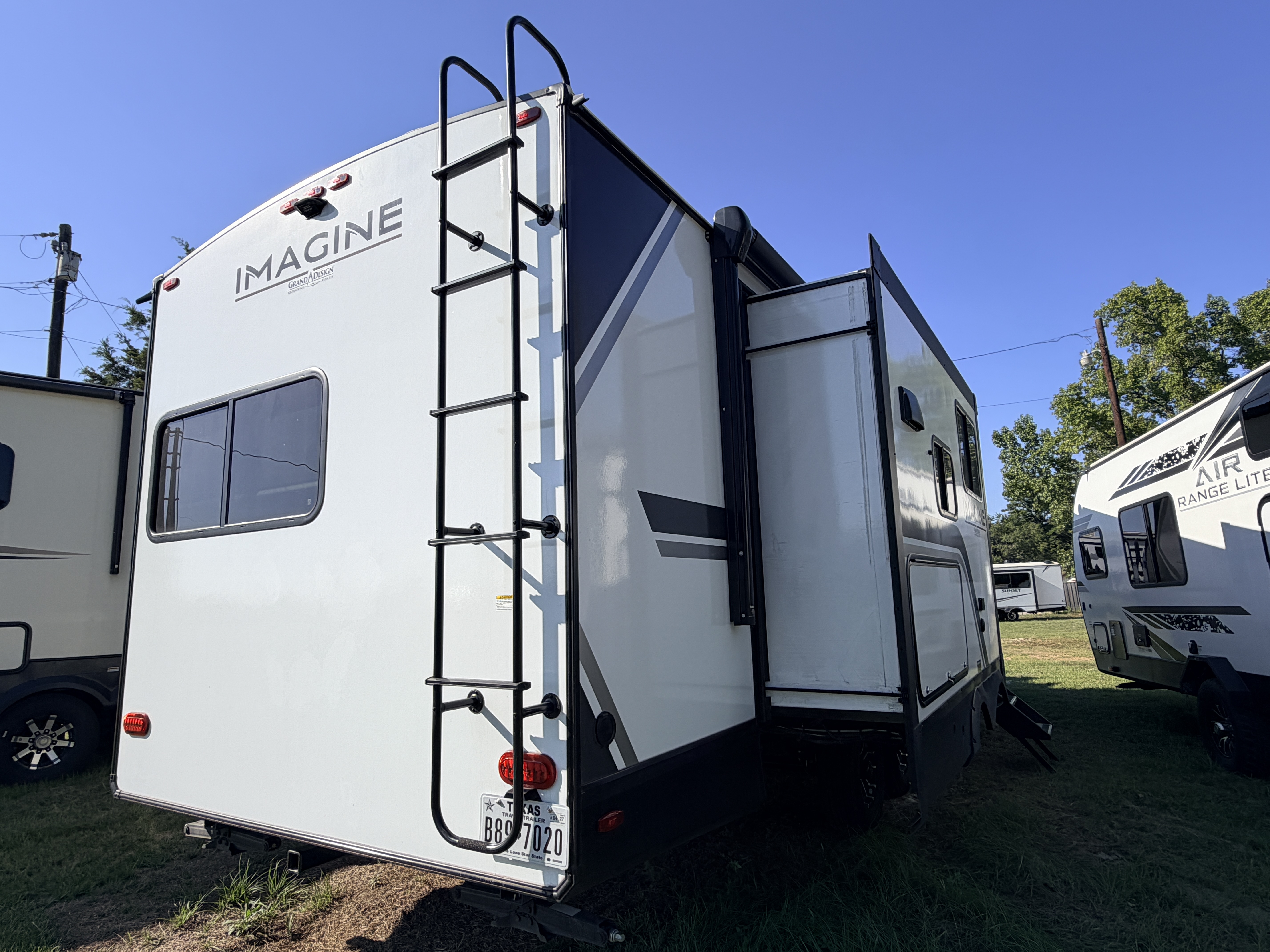 2026 Grand Design Imagine 2670MK - Image 6