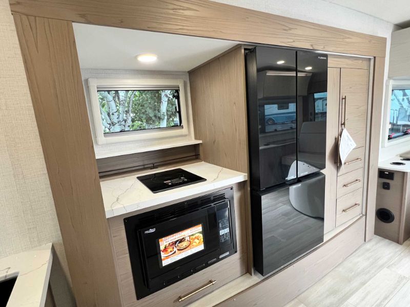 2026 Grand Design Serenova 150HL - Image 12