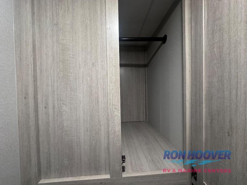 2026 COACHMEN 333DORM - Image 41