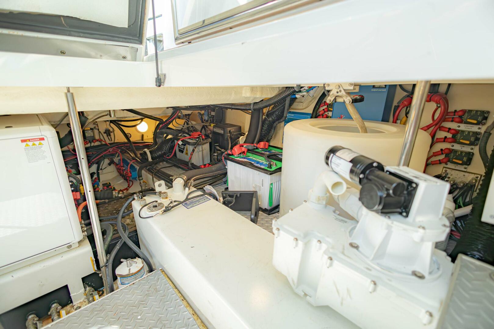 2018 Formula 430 SSC - Image 39
