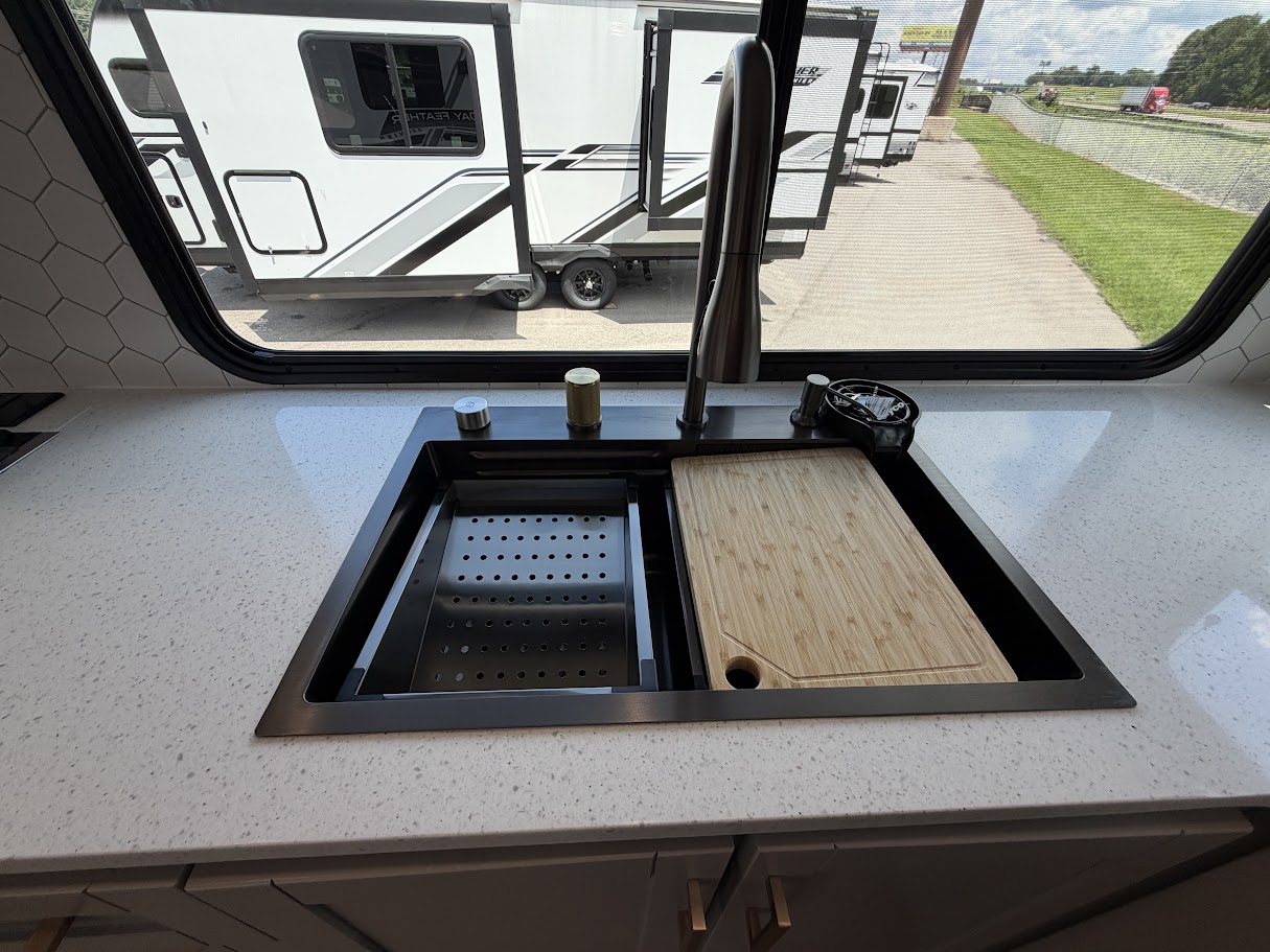 2027 JAYCO JAY FEATHER 30RKB - Image 22