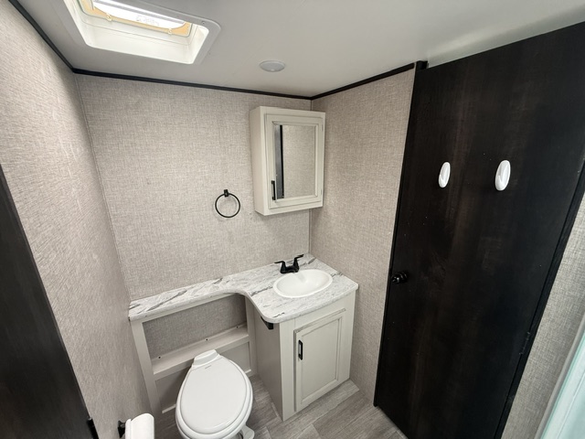 2022 JAYCO JAYFLIGHT 38BHDS - Image 17