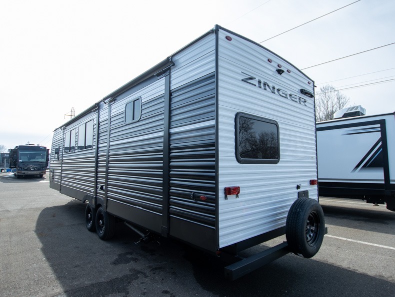 2026 CrossRoads Zinger 328SB - Image 4