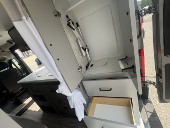 2026 THOR MOTOR COACH RIZE 18MS - Image 25