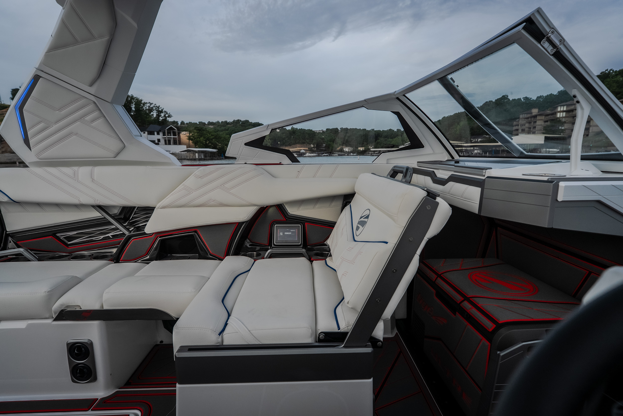 2027 Tigé  Ultré 25ZX  - Image 19