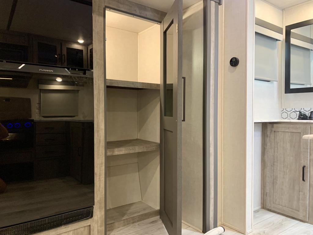 2023 FOREST RIVER 253RLS - Image 15