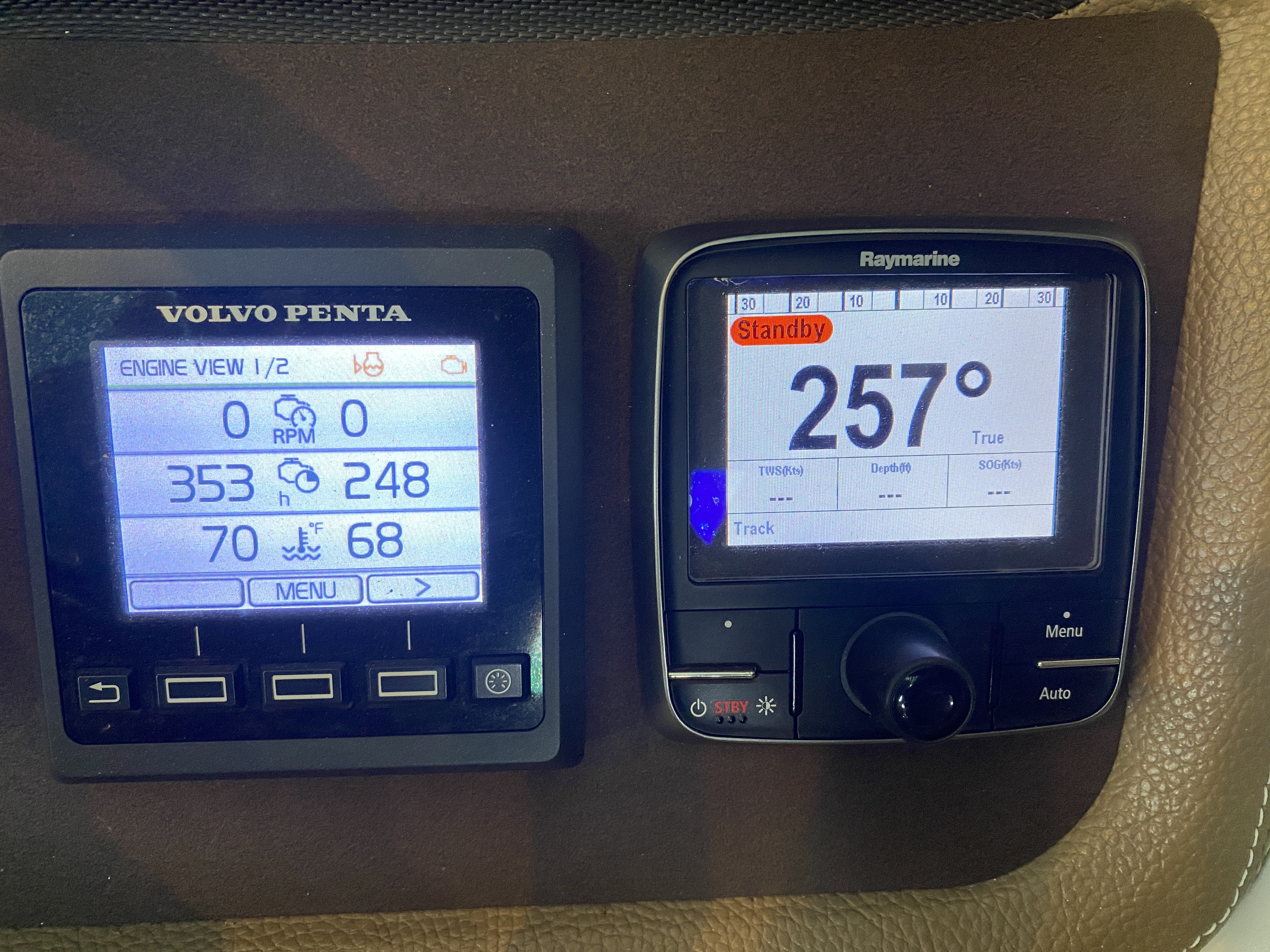 2015 Cobalt 336 - Image 31