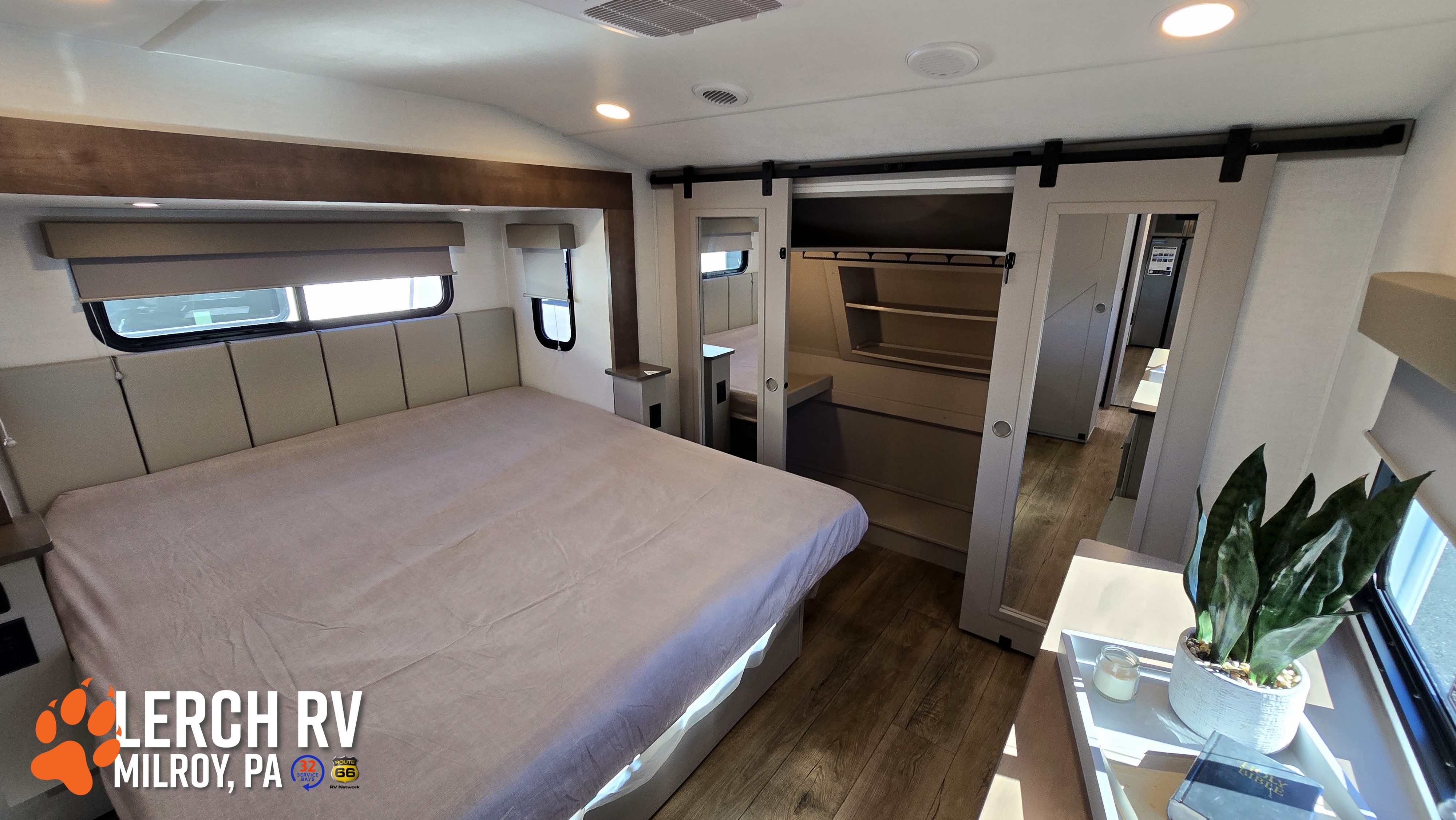 2026 Alliance RV AVENUE 35RKS - Image 23