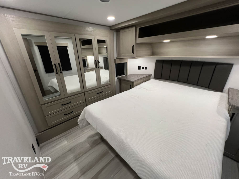 2025 Grand Design Momentum G-Class 320G - Image 36