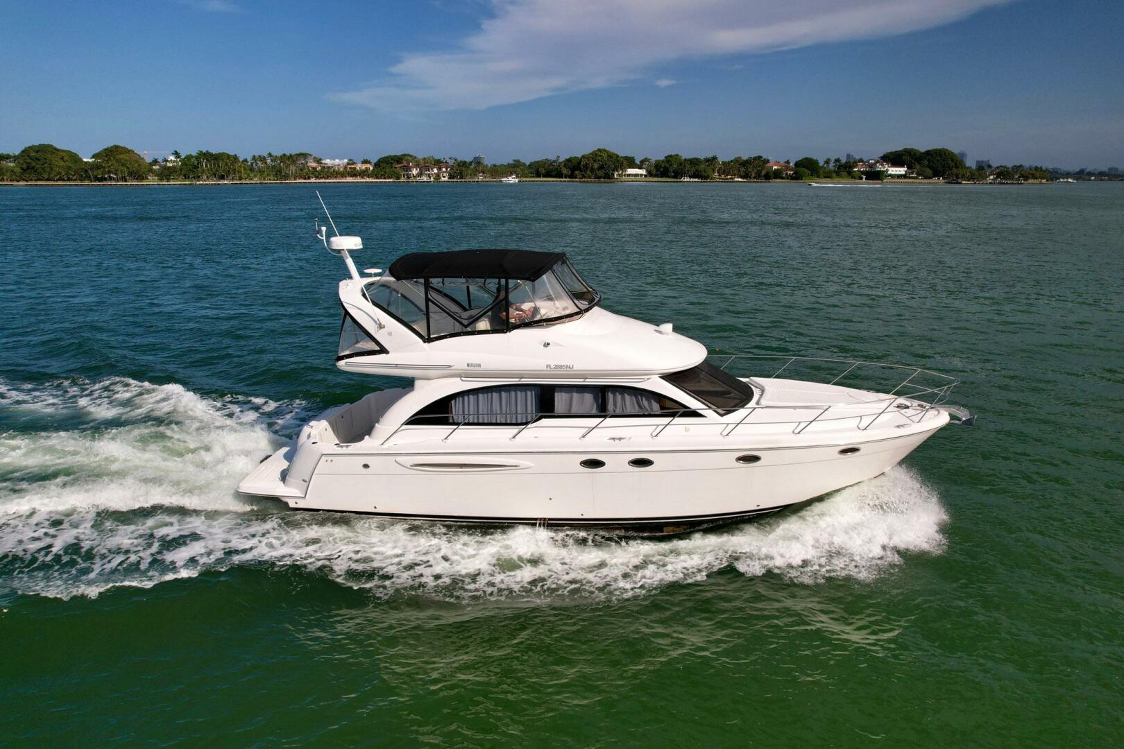 2007 Meridian 411 Sedan Bridge - Image 2