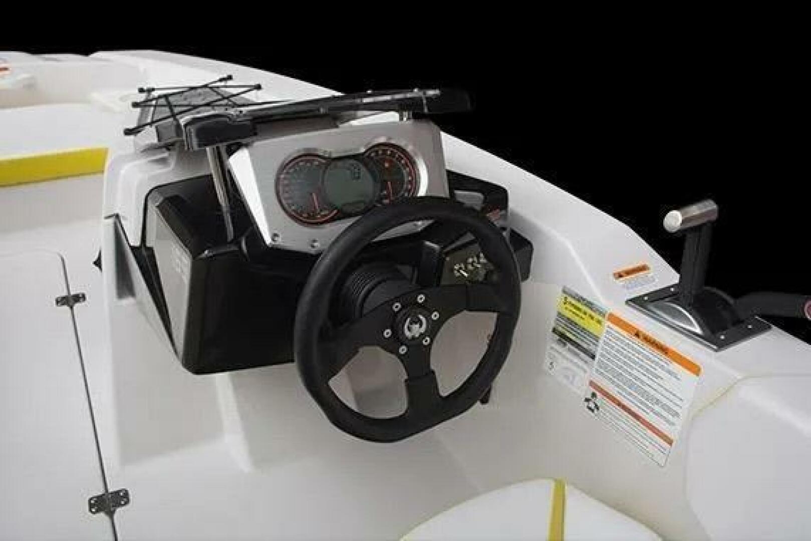 2017 Scarab 165 - Image 10