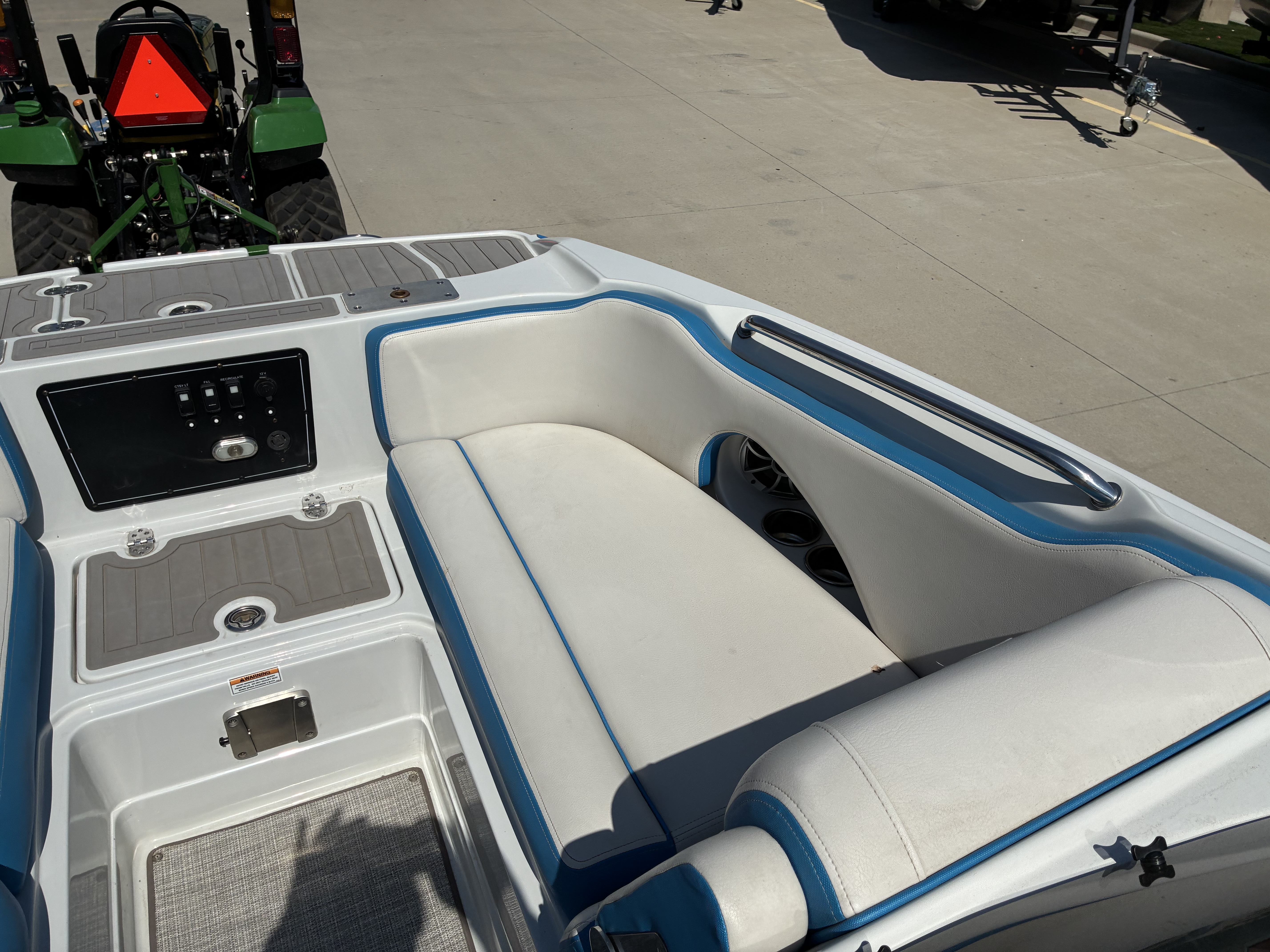 2021 Crownline E 205 XS - Image 18
