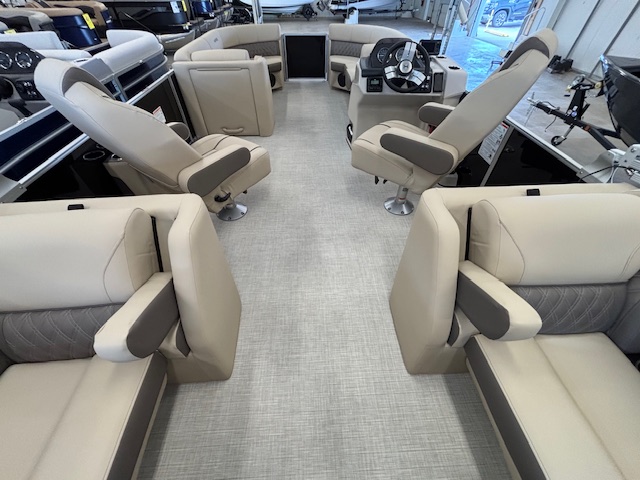 2026 HARRIS CRUISER 230 CWDH - Image 17