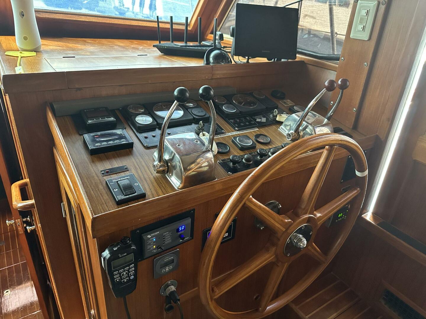 2002 Novatec Sundeck - Image 13