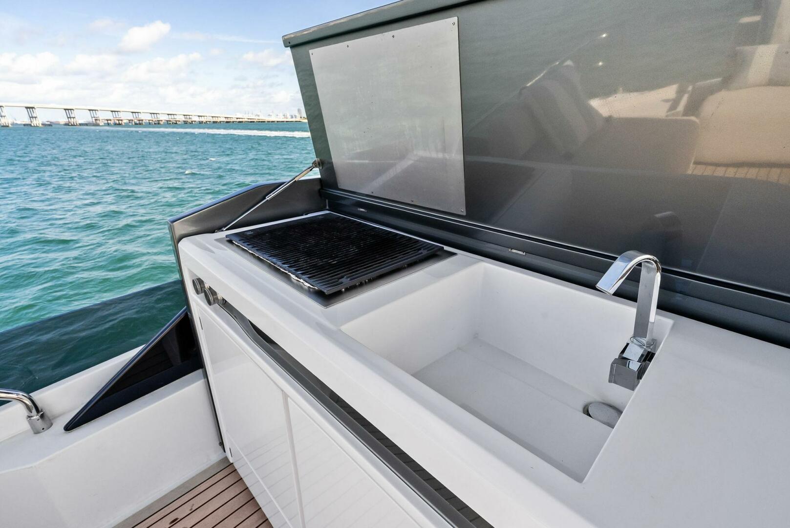 2024 Ferretti Yachts 720 - Image 21