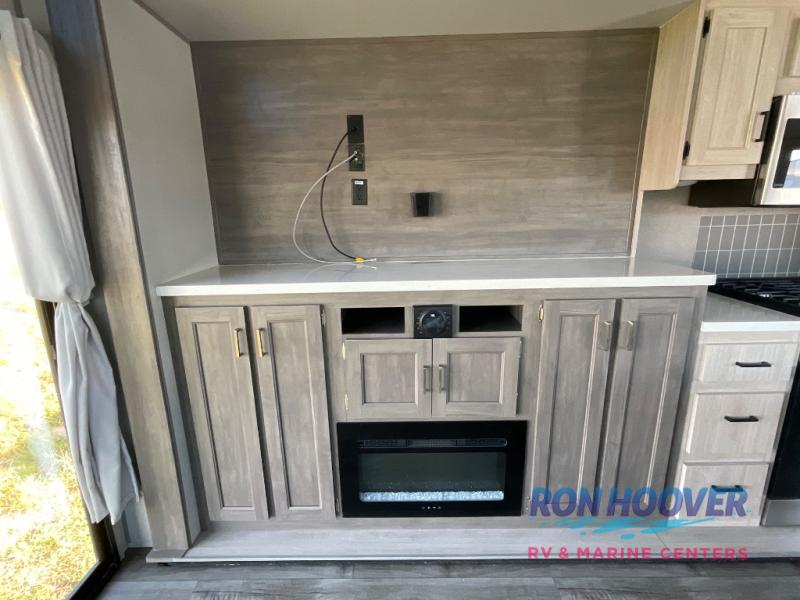 2026 COACHMEN 43CONDO - Image 12