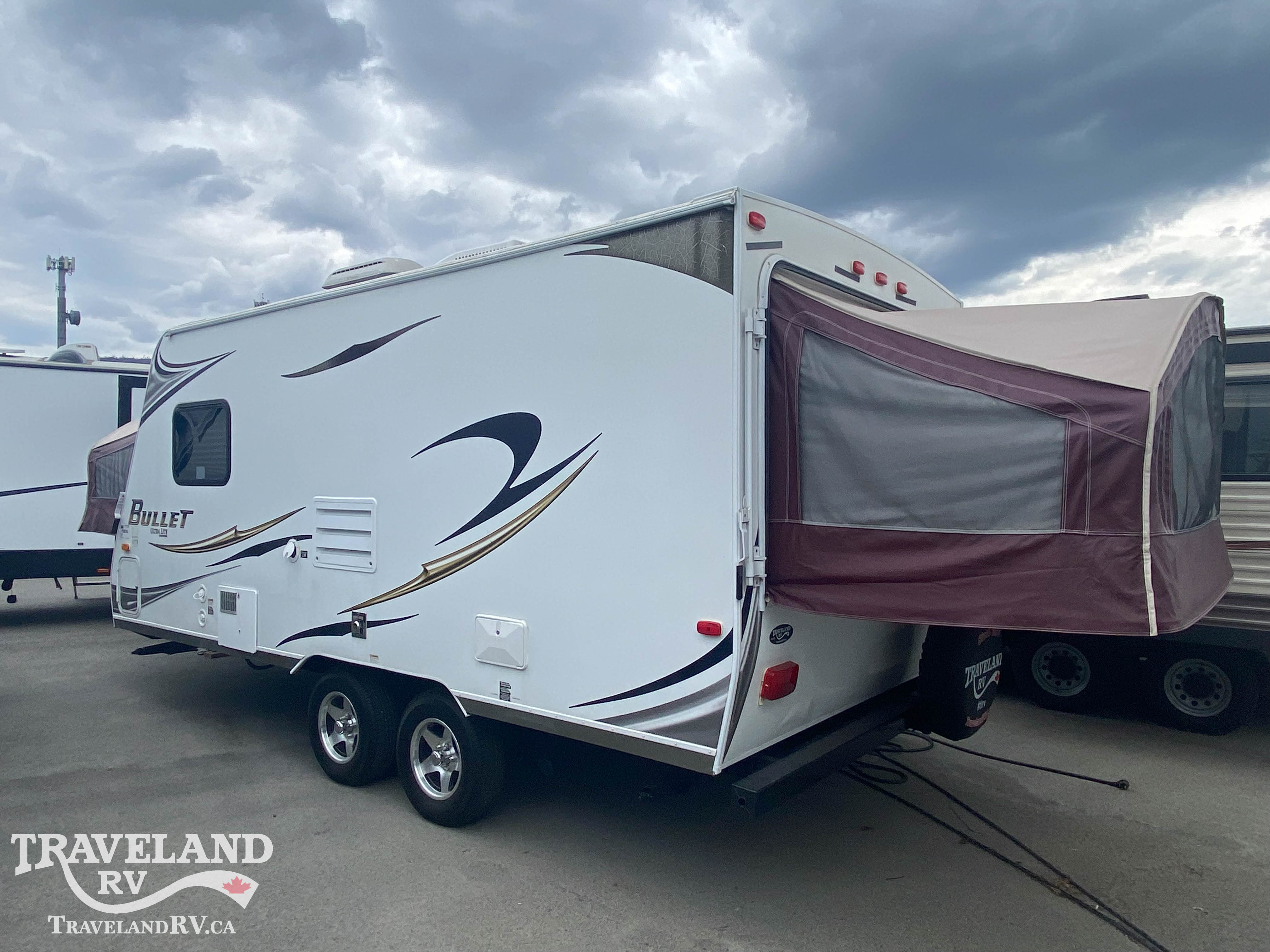 2011 KEYSTONE BULLET 188 EXP *HMS* - Image 6