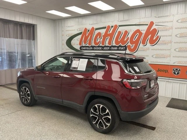 2022 Jeep Compass Utility 4D Limited 4WD - Image 5
