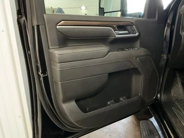 2025 Chevrolet Silverado 2500HD 4WD Crew Cab 159" LT - Image 12