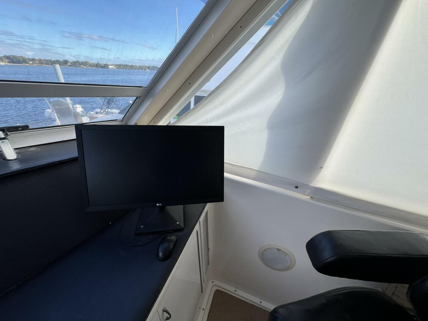 1999 Viking 60 CPMY - Image 37