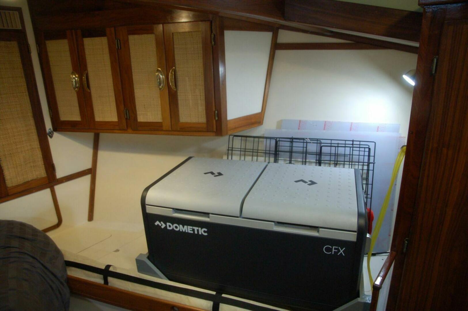 2006 Custom Sprague - Image 30