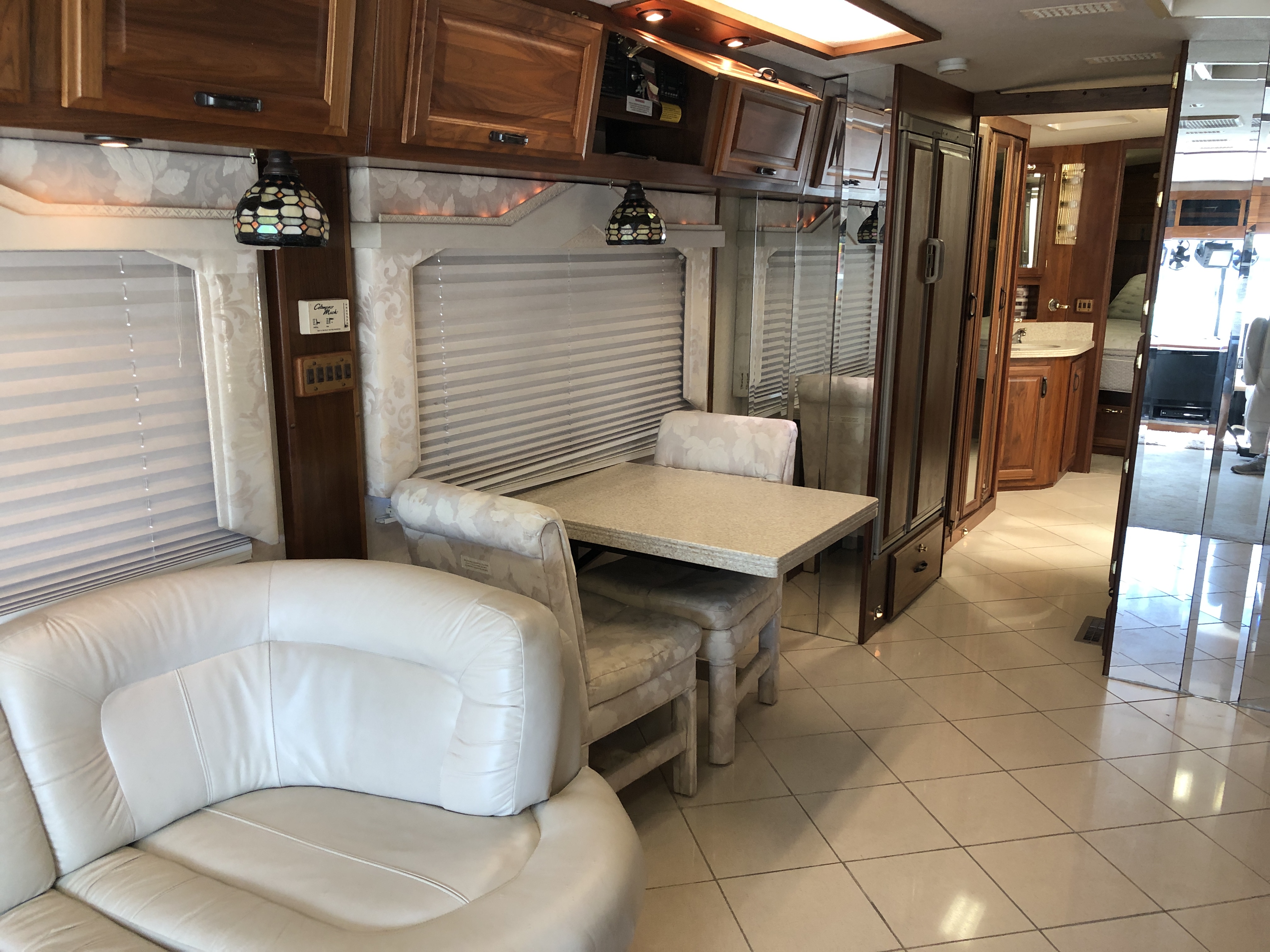 1999 Fleetwood American Eagle 40EVS - Image 17