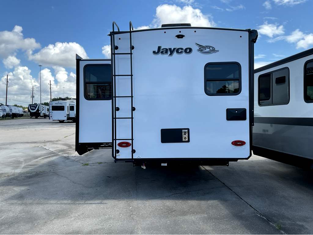 2026 JAYCO Jay Feather 30RKB - Image 2