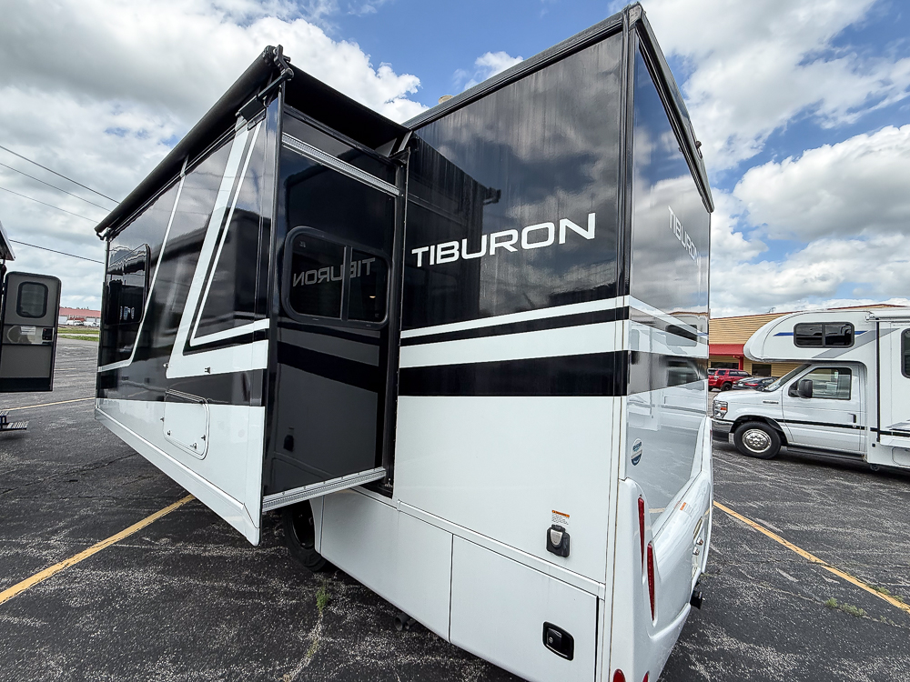 2025 THOR MOTORCOACH 24FB - Image 6