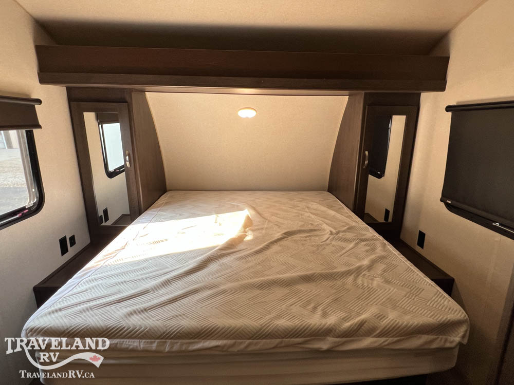 2018 Forest River Wildwood X-Lite West 210RBXL - Image 17