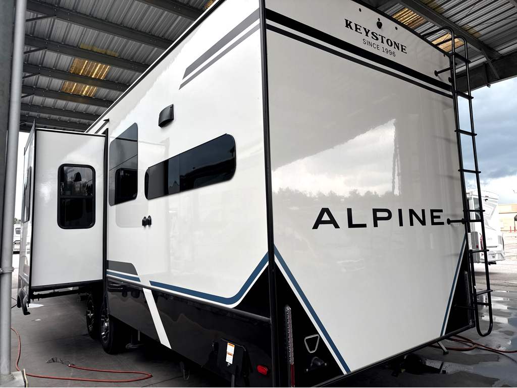 2026 Keystone ALPINE 3910RK - Image 3