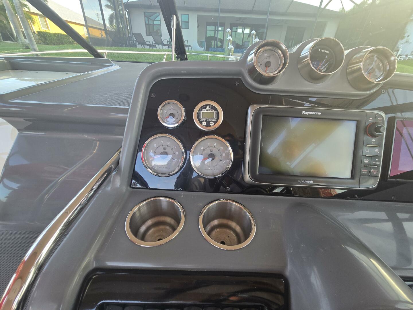 2013 Formula 310 Sun Sport - Image 13
