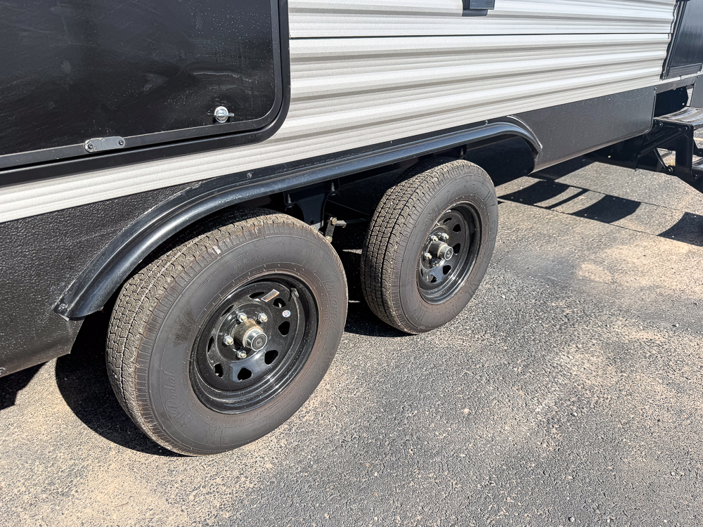2025 COACHMEN 25QBH - Image 19