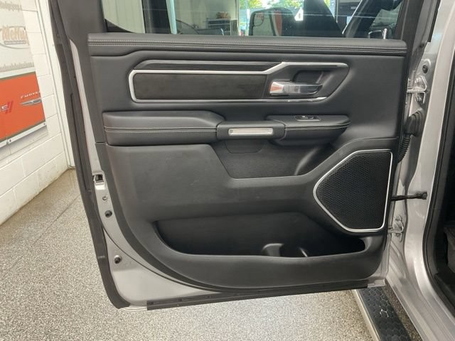 2023 Ram 1500 Pickup Crew Cab Laramie eTorque 4WD - Image 28