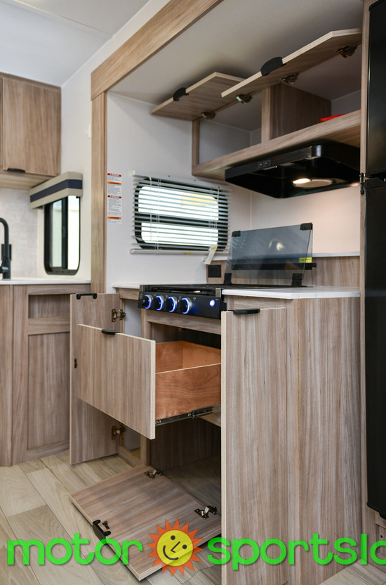 2024 Winnebago Access 25ML - Image 23