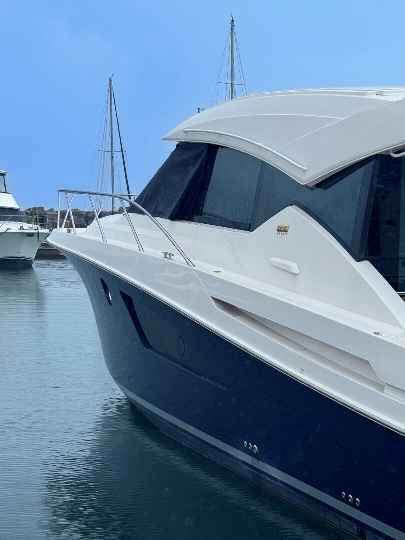 2014 Tiara Yachts 50 Coupe - Image 10