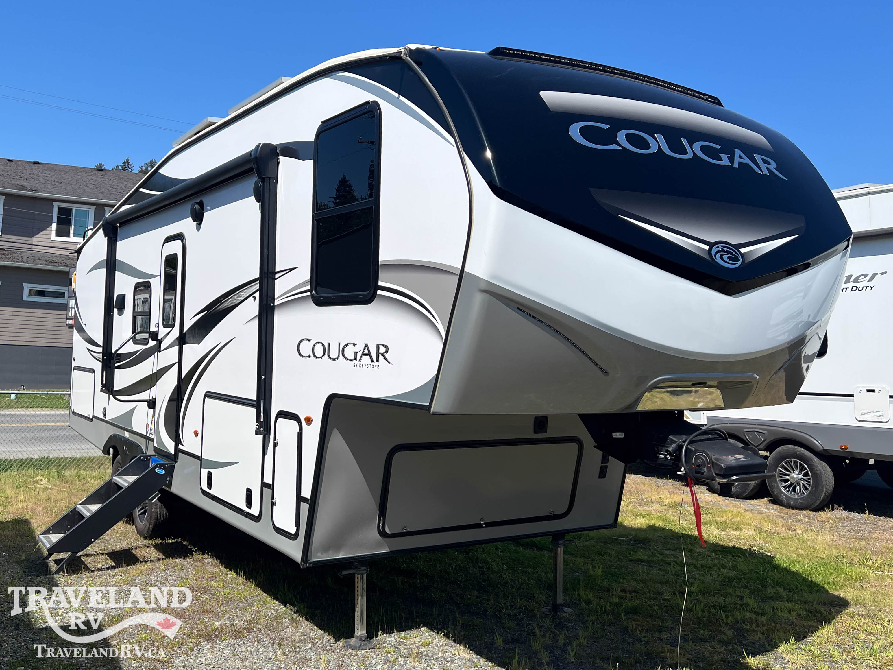 2023 Keystone Cougar Half-Ton 25RES - Image 1