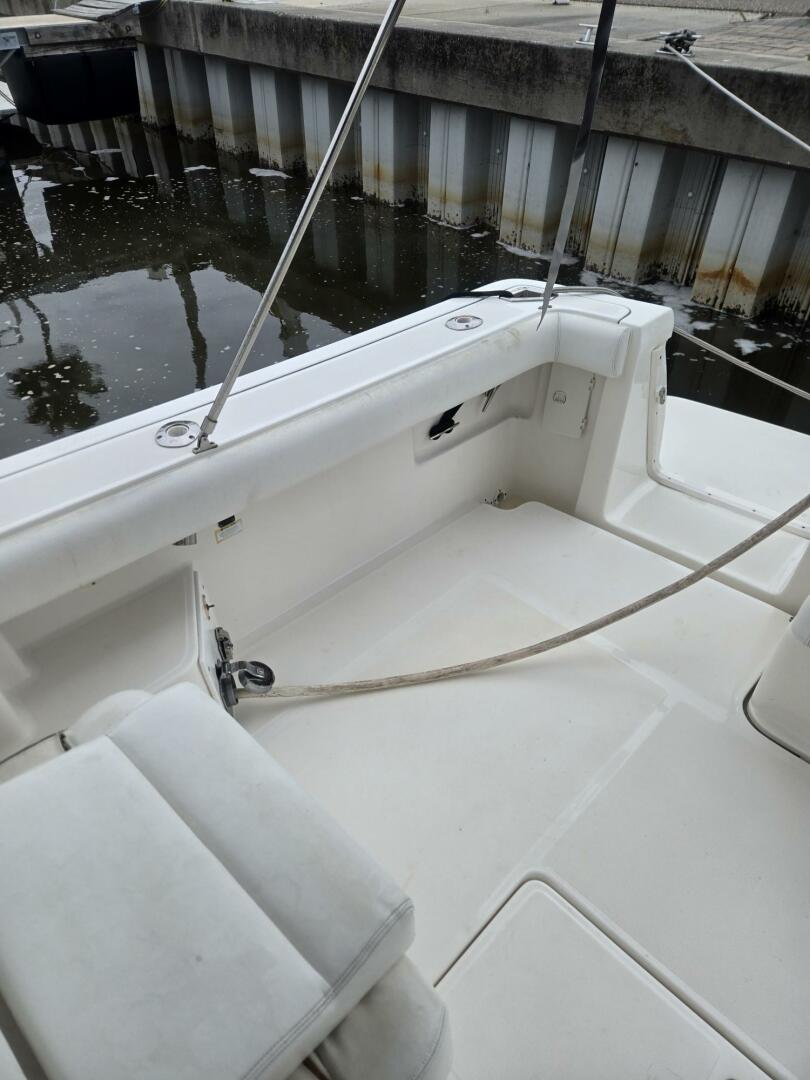 2002 Tiara Yachts 3500 Open - Image 16