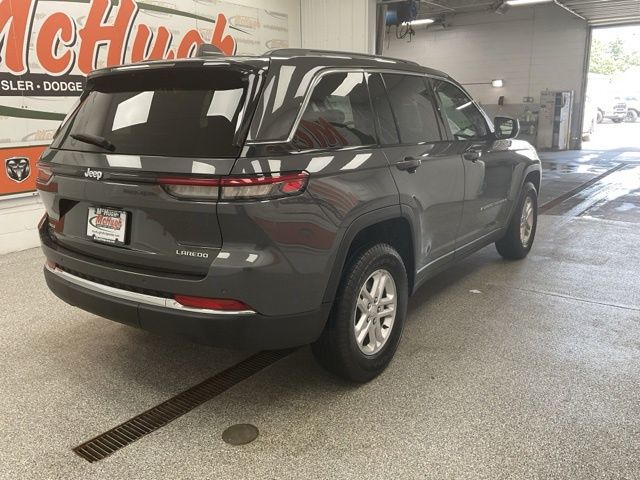2023 Jeep Grand-Cherokee-L Laredo Altitude 4x4 - Image 7