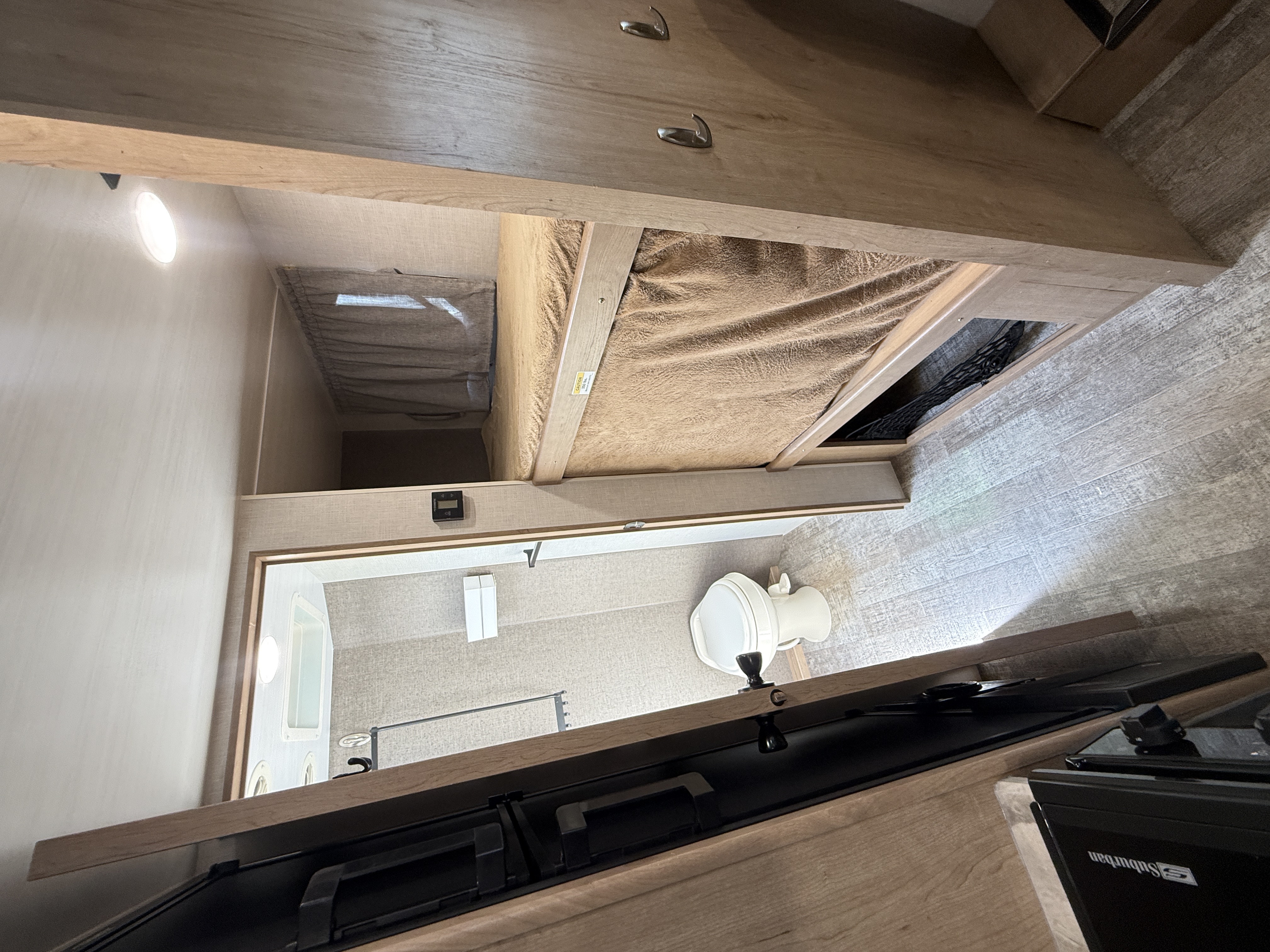 2021 Winnebago Micro Minnie 2100BH - Image 11