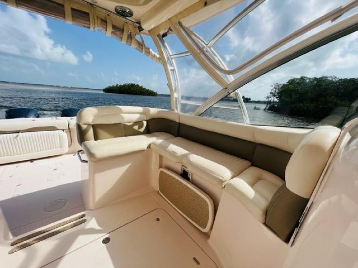 2014 Grady-White Freedom 335 - Image 27