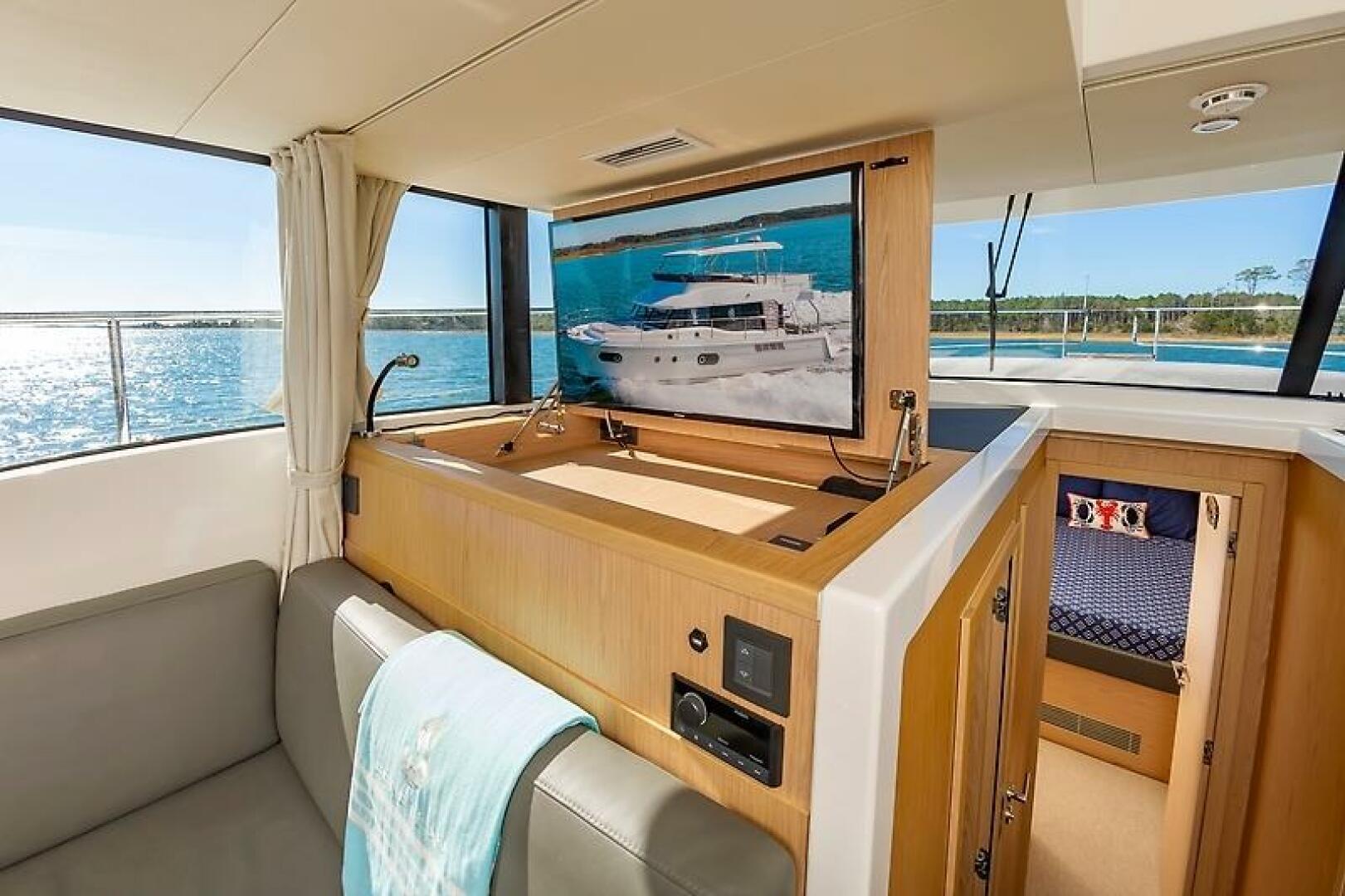 2022 Beneteau Swift Trawler - Image 30